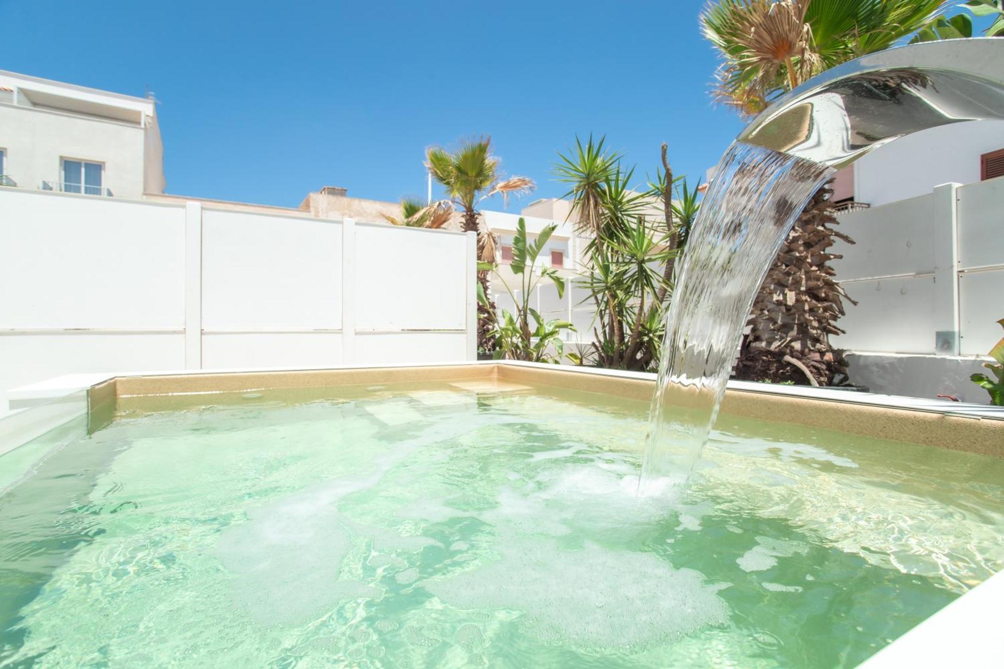 Hotel Le Grotte Lampedusa Zewnętrze zdjęcie