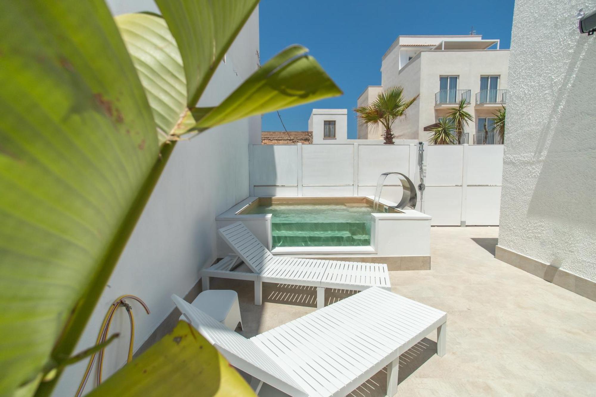 Hotel Le Grotte Lampedusa Zewnętrze zdjęcie